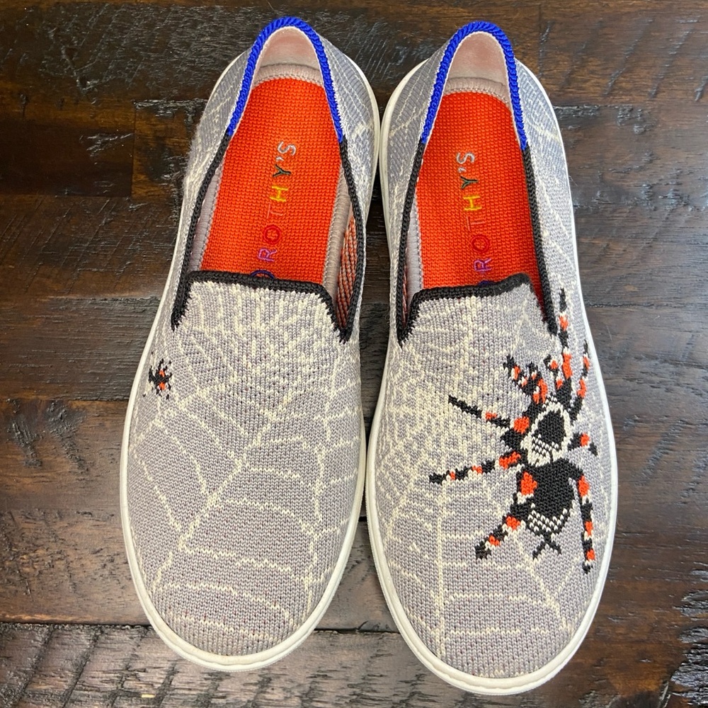Rothy’s The Kids Sneaker Unisex Gray Spider Slip On Shoes Size Youth 2